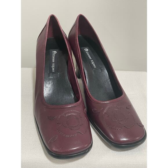 Etienne Aigner Burgundy Heels - Picture 2 of 11